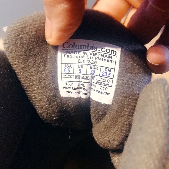 Columbia boots size 6.5 - Picture 12 of 12